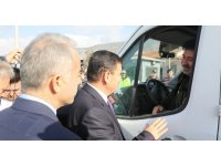 Burdur’da jandarma ve emniyet ekipleri tarafından kış lastiği denetimi