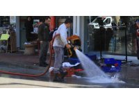 Kumluca’da selin izleri siliniyor