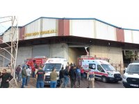 İskenderun’da antrepo çatısının çökmesi sonucu yaralanan işçilerden biri hayatını kaybetti