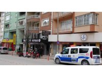 Yaşlı adam pansiyonda ölü bulundu