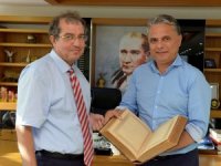 Başkan Uysal, Nutuk’un 1927 baskısını inceledi