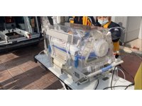 Yeni doğmuş bebeği kapının önüne bırakıp kaçtılar