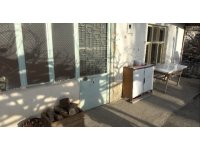 Kapıyı açınca kordon bağı kesilmemiş bebekle karşılaştı