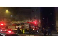 Babası ile tartıştı, kolonya dökerek evini yaktı