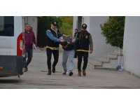 Adana’da babasını bıçaklayarak öldüren şüpheli tutuklandı