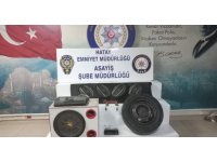 Hatay’da araçtan ses sistemi çalan şüpheli yakalandı