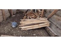 Kereste hırsızları jandarmadan kaçamadı