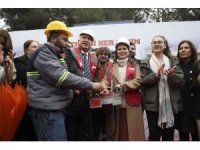 Kazaların yaşandığı öğrenci yurdu önüne yaya üst geçidi