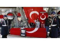 Otobüs kazasında şehit olan Eren Öztürk, Adana’da son yolculuğuna uğurlandı