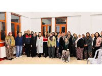 Isparta’da 158 vatandaş “En İyi Narkotik Polisi Anne ve Siber Suçlarla Mücadele Eğitimi” aldı