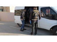 Antalya’da toplam 84 yıl hapis cezasıyla aranan 5 firari yakalandı