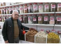 Hastalık çoğaldı, bitkilere rağbet arttı: En çok zencefil, zerdeçal ve tarçın tercih ediliyor