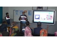 Burdur’da jandarma ekiplerinden uyuşturucu ve siber suçlarla mücadele eğitimi