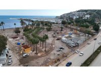 Finike Cumhuriyet Meydanı Projesi ilerliyor