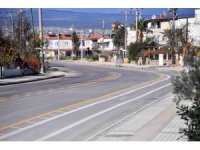 Mersin Büyükşehir Belediyesinin yol çalışmaları sürüyor