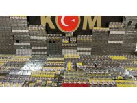 Tırda 2 bin 800 paket  kaçak sigara ele geçirildi