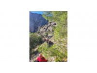 Kanyonda 170 metreden aşağıya düşüp hayatını kaybetti