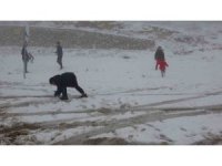 Hatay’da kar yağışı etkili oldu