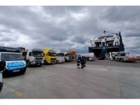 İzmir’den deprem bölgesine yardım gemisi