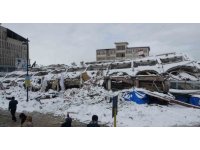 Malatya’daki 4 katlı otel 10’dan fazla kişiye mezar oldu