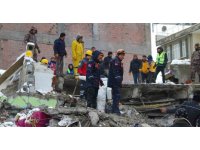 Malatya’da ekipler 33 saattir arama kurtarma çalışmalarını sürdürüyor