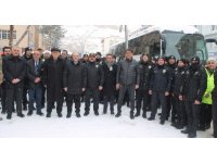 Bayburt Emniyetinden destek gecikmedi: 55 polis deprem bölgesine uğurlandı