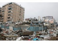 Hasarın büyük olmasının sebebi “basen zemin” olabilir