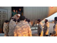 Yaralı depremzedelerin tahliyesi aralıksız devam ediyor