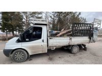 Odun ve hurda çalan 2 şüpheli suçüstü yakalandı