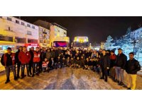 Emet deprem bölgesine yardım için tek yürek oldu