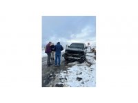 Hani Belediye Başkanı Lale, aracıyla kaza yaptı
