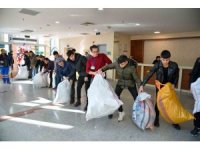 Trabzon deprem bölgesine gece gündüz yardım gönderiyor