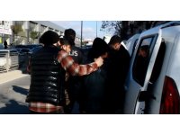 Kırklareli’nde polisin dur ihtarına uymayan araçtan kaçak göçmen çıktı