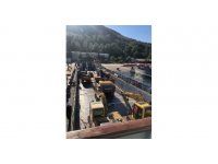 MSB: “İş makinelerini deprem bölgesine ulaştırmaya devam ediyoruz”