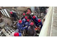 Hatay’da 50 saat sonra hayata yeniden tutundu