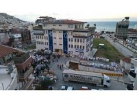 Kuşadası’ndan afet bölgesine destek yağıyor