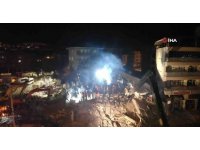 Malatya’da depremin 3. gününde gece çalışmaları havadan görüntülendi