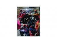 Anne ve iki kızı 66 saat sonra kurtarıldı