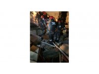 Üsküdar Belediyesi ekipleri, Ukraynalı anne ve 4 yaşındaki oğlunu 36 saat sonra enkazdan çıkardı