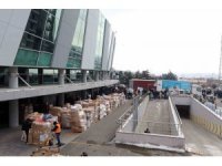 Deprem bölgelerine Yenimahallelilerin yaptığı yardımlar çığ gibi büyüyor