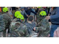 Azerbaycanlı arama kurtarma ekipleri Kahramanmaraş’ta 44 kişiyi kurtardı