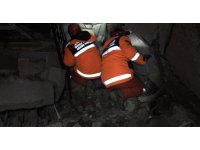 DİSAK sismik cihazlarla arama-kurtarma faaliyetlerini yürütüyor