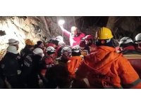 Kahramanmaraş’ta bir genç daha enkazdan çıkartıldı