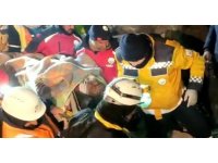 Eşi ve 3 çocuğunu kaybeden müdür enkazdan sağ çıkartıldı