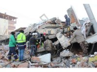 Uzmanı uyardı: “Çocuklarınızı sosyal medyadan ve TV’lerden uzak tutun”