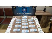 Kumar oynarken suçüstü yakalandılar