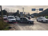 Marmaris’te zincirleme trafik kazası: 1 ölü, 2 yaralı