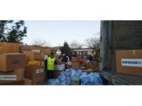 Bozüyük’ten giden 3. tır Nurdağı’ndaki depremzedelere  ulaştı