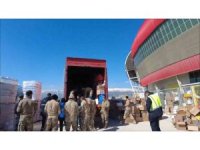 MSB, Hatay’da toplanan yardımları ihtiyaç bölgelerine sevk ediyor