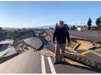Bilim adamları yüzyılın depremini analiz etmek için sahada